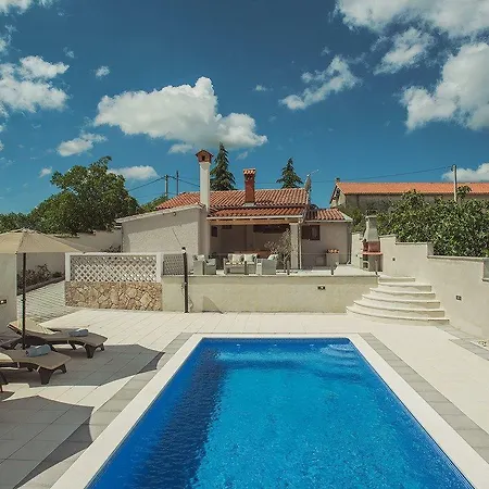 Paola Holiday home Vodnjan
