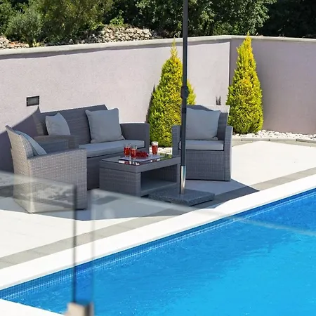 Holiday home Paola *